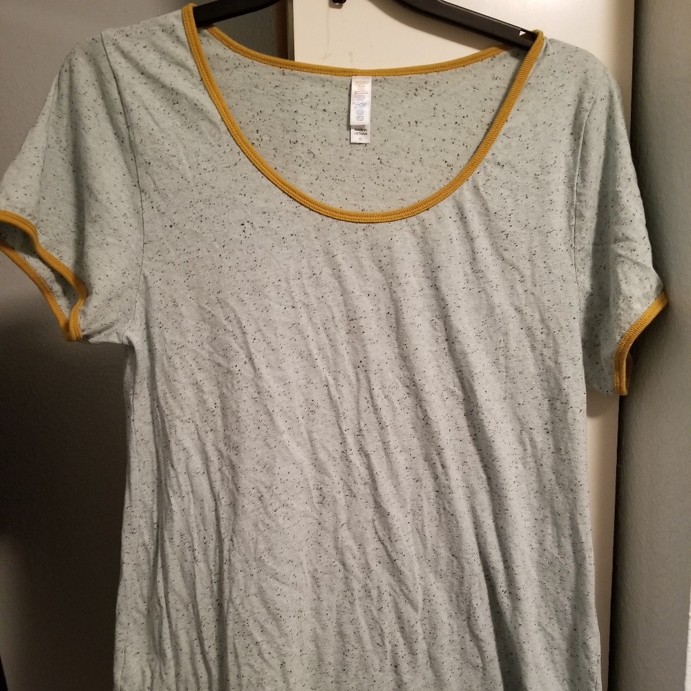 LuLaRoe Classic T